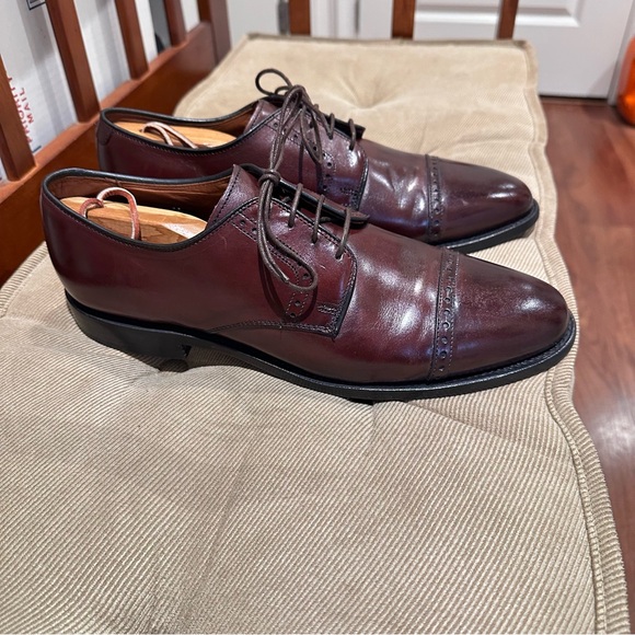 Allen Edmonds Burgundy Leather Cap-Toe Derbys - Picture 3 of 14